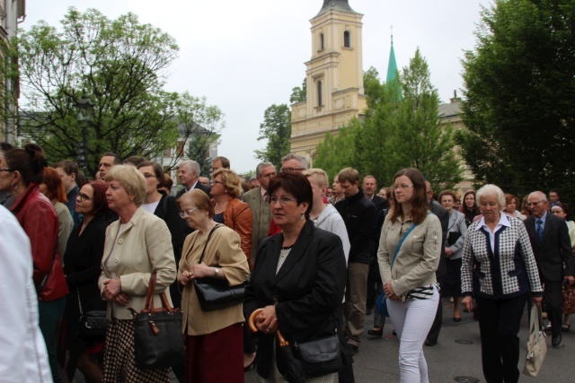 Procesja Bożego Ciała w parafii św. Marii Magdaleny w Cieszynie