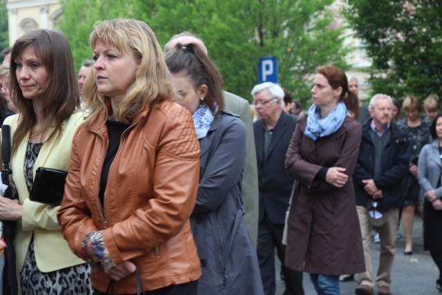 Procesja Bożego Ciała w parafii św. Marii Magdaleny w Cieszynie