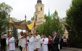 Procesja Bożego Ciała w parafii św. Marii Magdaleny w Cieszynie