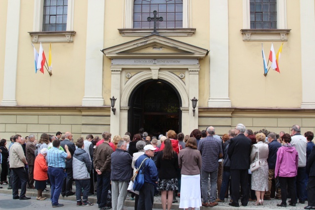 Procesja Bożego Ciała w parafii św. Marii Magdaleny w Cieszynie