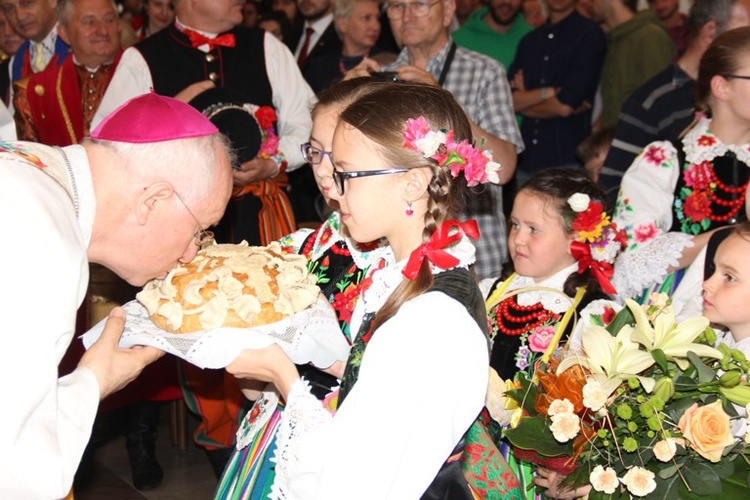 Boże Ciało w Łowiczu - Eucharystia