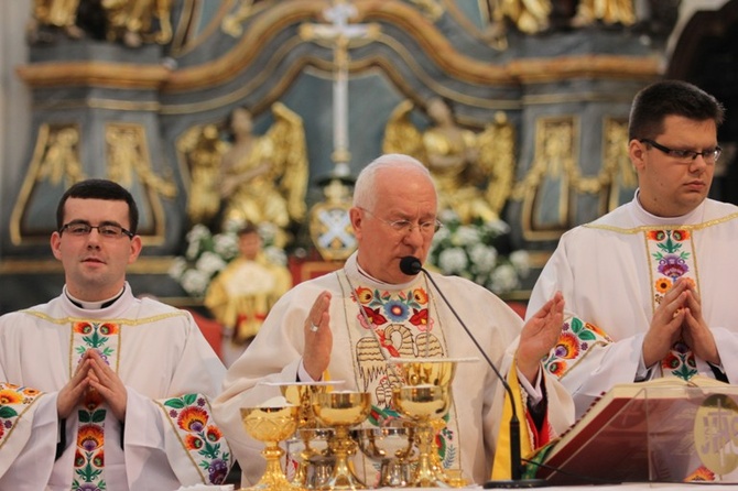 Boże Ciało w Łowiczu - Eucharystia