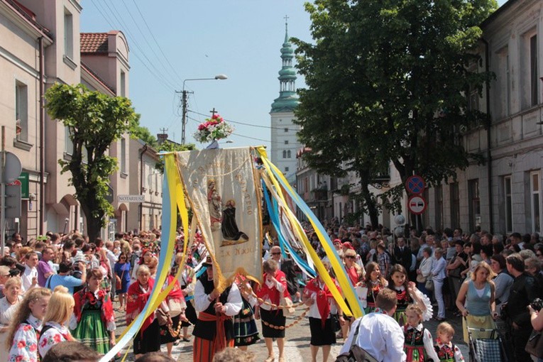 Boże Ciało w Łowiczu - Procesja