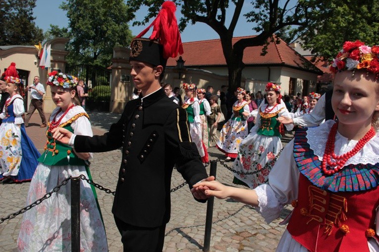 Boże Ciało w Łowiczu - Procesja