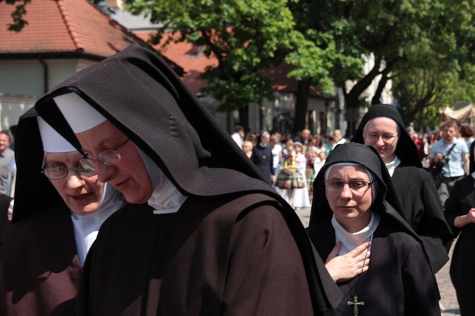 Boże Ciało w Łowiczu - Procesja