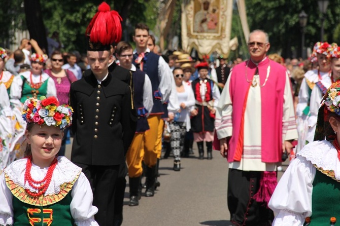 Boże Ciało w Łowiczu - Procesja