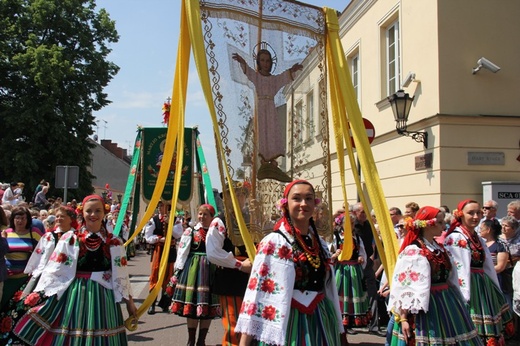 Boże Ciało w Łowiczu - Procesja