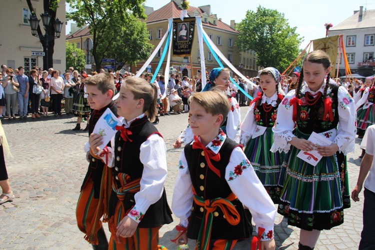 Boże Ciało w Łowiczu - Procesja