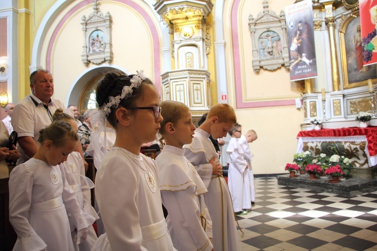 Procesja Bożego Ciała w Oporowie