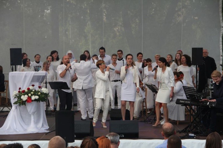 Zielonogórski Koncert Uwielbienia