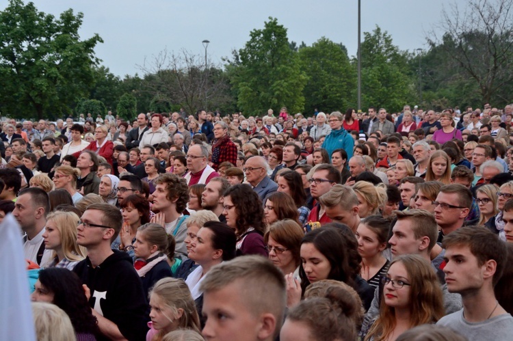 Koncert Uwielbienia po raz siódmy