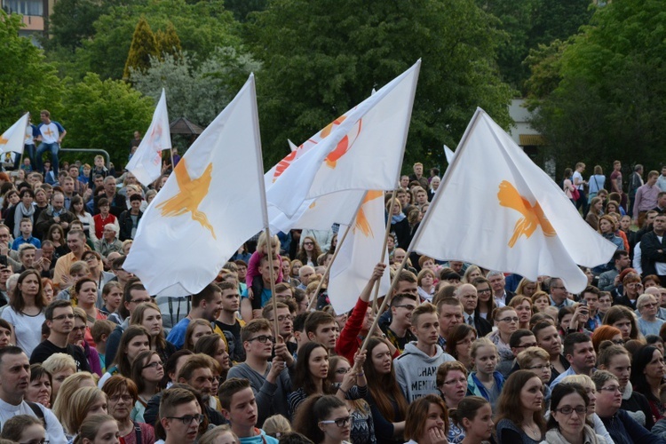 Koncert Uwielbienia po raz siódmy