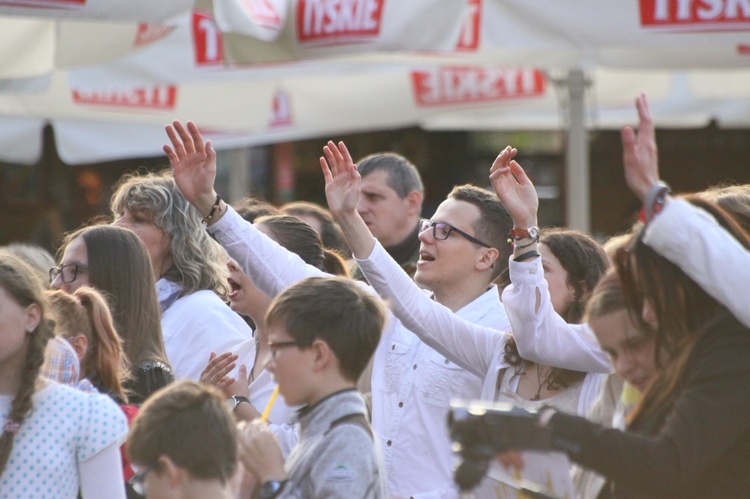 Koncert "Jego Moc" w Boże Ciało