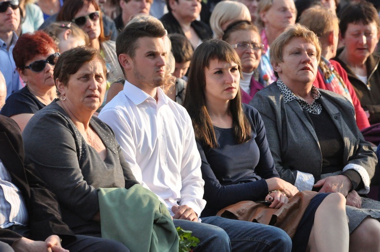 Zakliczyn, Diecezjalne Uwielbienie cz. I