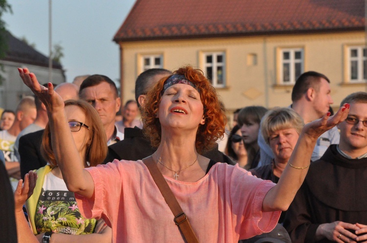 Zakliczyn, Diecezjalne Uwielbienie cz. II