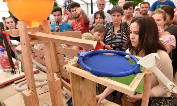 Eksperyment łańcuchowy w Krakowie