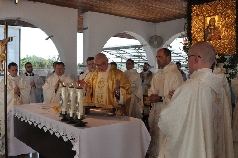 Święcenia kapłańskie u redemptorystów w Tuchowie