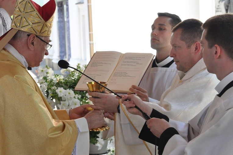Święcenia kapłańskie u redemptorystów w Tuchowie