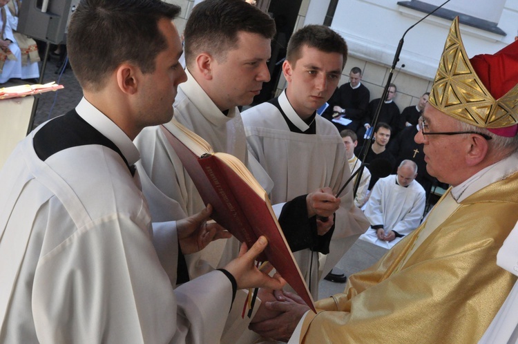 Święcenia kapłańskie u redemptorystów w Tuchowie