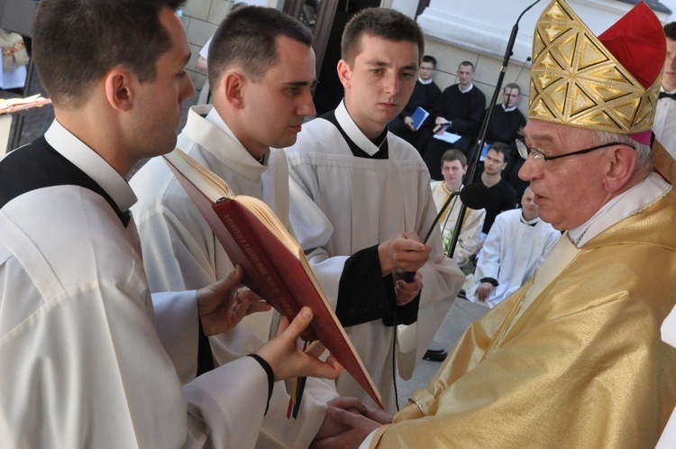 Święcenia kapłańskie u redemptorystów w Tuchowie