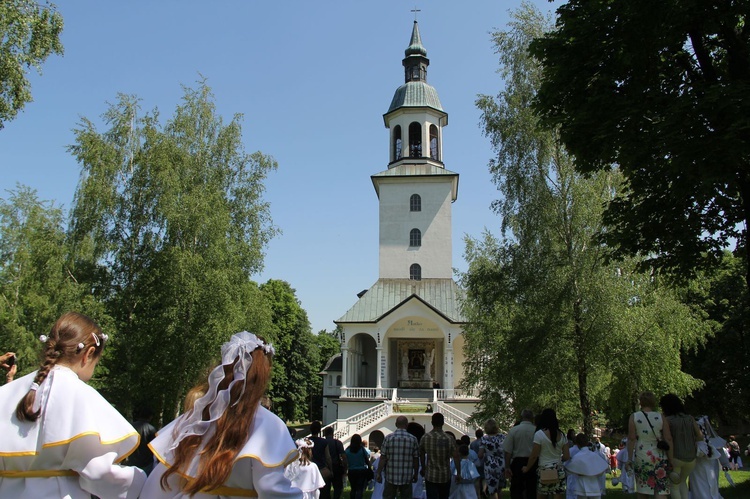 Pielgrzymka dzieci pierwszokomunijnych