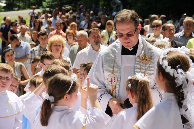 Pielgrzymka dzieci pierwszokomunijnych