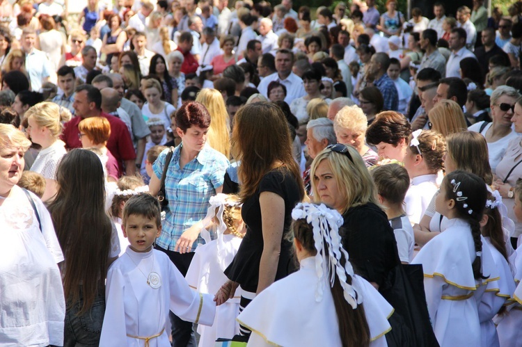 Pielgrzymka dzieci pierwszokomunijnych