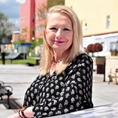 ▲	Irena Beata Michałkiewicz,  dyrektor imprezy.