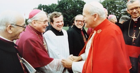 Bardzo potrzebuje odnowy ta ziemia