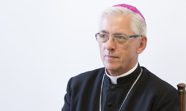 Biskupi Polski i Niemiec o uchodźcach i ŚDM