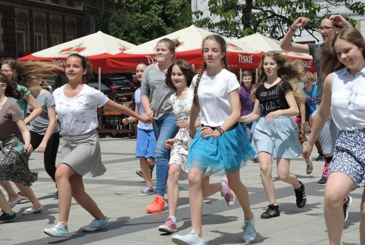 Flash mob na Dzień Dziecka w Bielsku-Białej