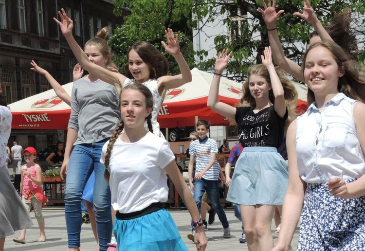 Flash mob na Dzień Dziecka w Bielsku-Białej