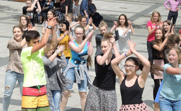 Flash mob na Dzień Dziecka w Bielsku-Białej