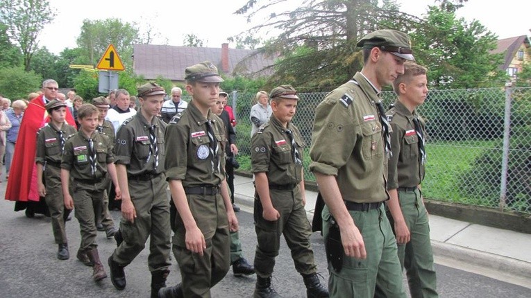 Peregrynacja symboli ŚDM w Czarnym Dunajcu - cz.1