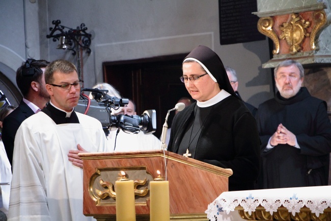 Koronacja obrazu Świętej Rodziny "Salus Infirmorum" u bonifratrów