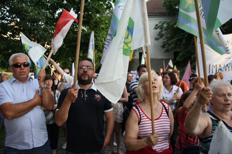 Festiwalowa manifestacja przeciw powiększeniu Opola kosztem gmin