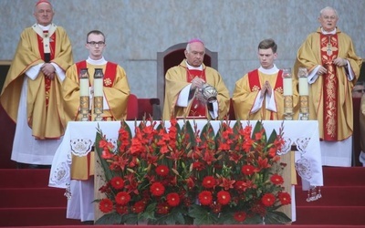 Prymas Grecji abp Sevastianos Rossolatos uczestniczył w obchodach Święta Dziękczynienia.