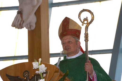 Bp Henryk Tomasik przewodniczył Mszy św. inaugurującej Tydzień Społeczny