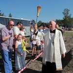 Poświęcenie placu pod budowę kościoła w Skierniewicach