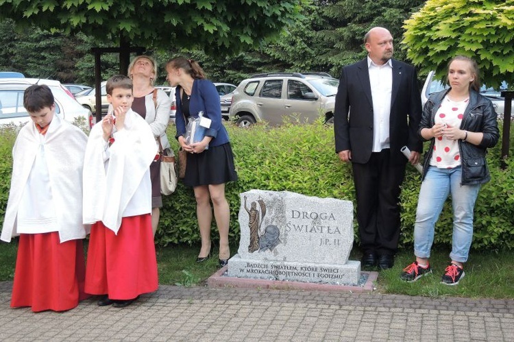 Poświęcenie Drogi Światła w Cygańskim Lesie