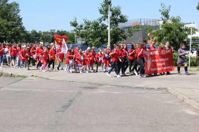 Pielgrzymka Szkolnych Kół Caritas w Koszalinie