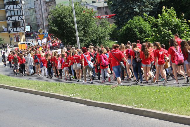 Pielgrzymka Szkolnych Kół Caritas w Koszalinie