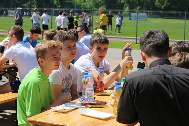 Diecezjalna spartakiada ministrantów w Zabrzegu - 2016