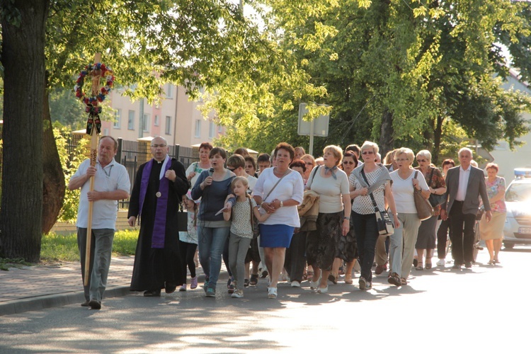 Pielgrzymka do Bramy Miłosierdzia w Łowiczu