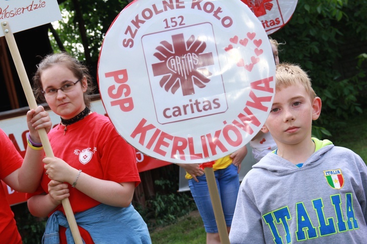 Zjazd Szkolnych Kół Caritas w Zabawie