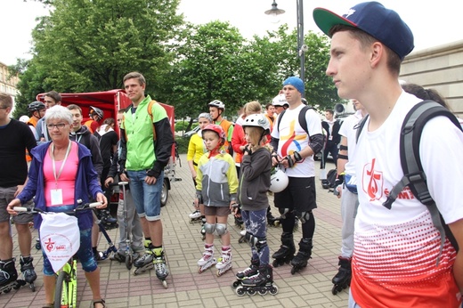 Pielgrzymka rolkowa do Rud