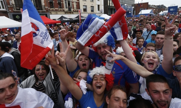 Euro 2016: Trzej debiutanci i bratobójcza walka