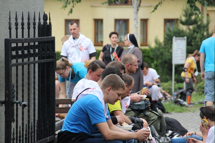 Pielgrzymka rolkowa do Rud (Paniówki)