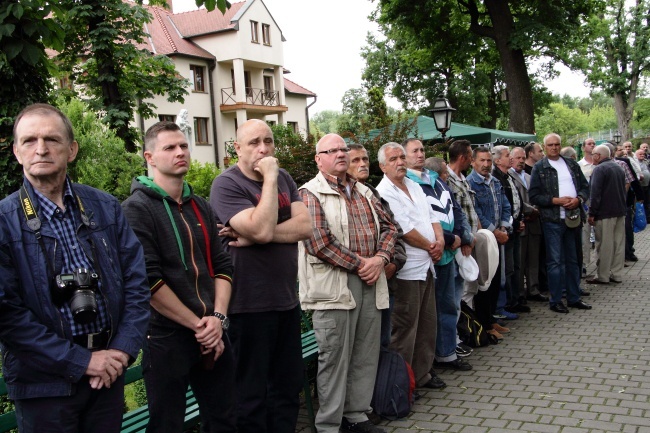 Talerz Miłosierdzia z Gwiazdami 