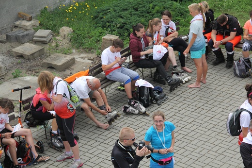 Pielgrzymka rolkowa do Rud (Paniówki - cz. II)